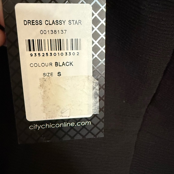 City Chic Dress- Classy Start size16 NWT - Picture 7 of 7